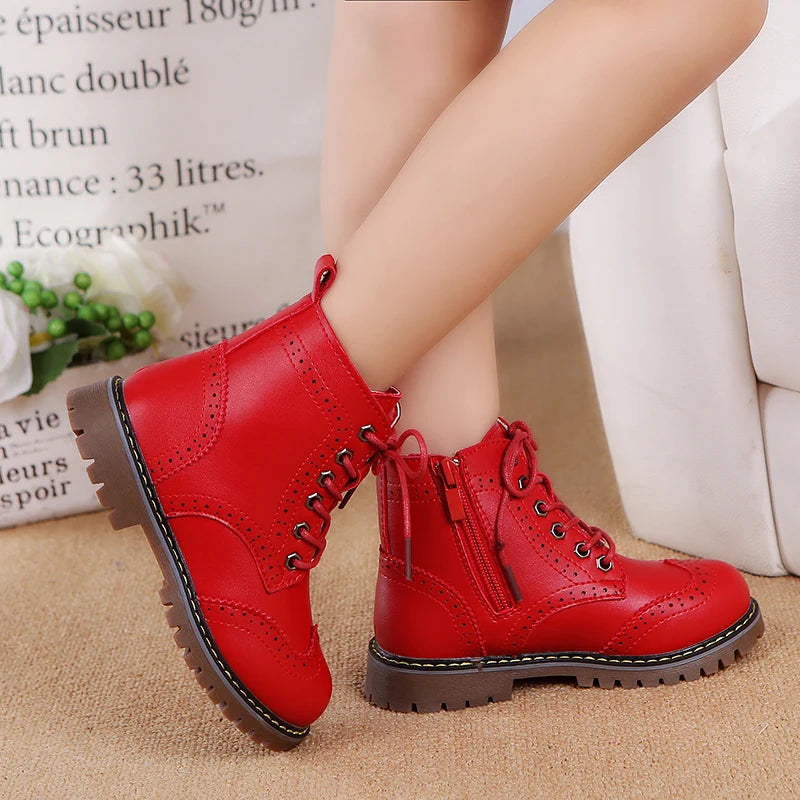 Bottes d'hiver en cuir pour enfants, chaussures solides et tendance, antidérapantes, chaudes, pour garçons et filles, baskets pour enfants, collection 2024