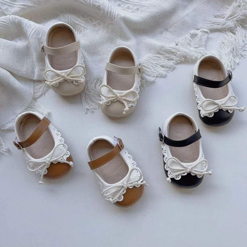 Chaussures de marche printemps-été pour bébé de 0 à 2 ans, semelles souples, chaussures de princesse, nœud, dentelle, antidérapantes, style ballet, prendre une photo