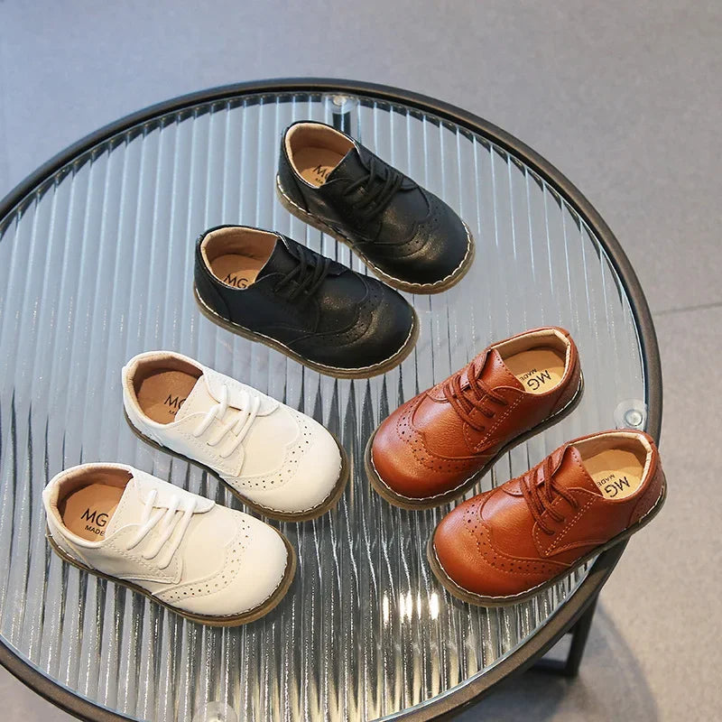 Chaussures de printemps et d'automne en cuir PU pour garçons, style britannique, noires, blanches et marron, chaussures de performance à lacets, chaussures de soirée, de bal, de fête, pour enfants, G11246